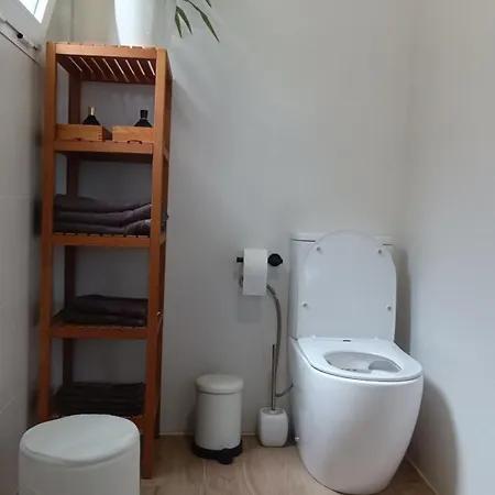 Ocean Views Apartment